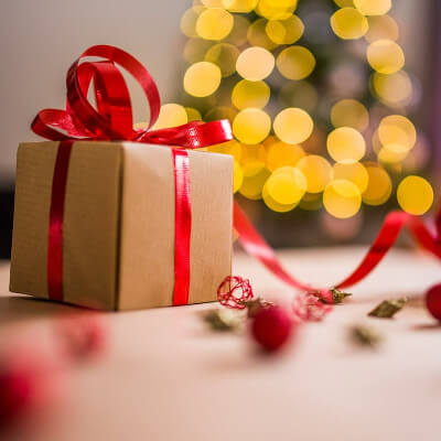 4 raisons d'offrir des cadeaux personnalisés à ses employés